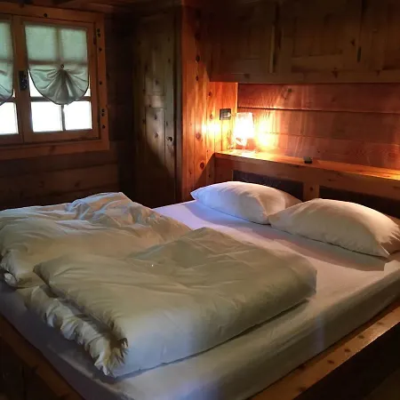 Rosso 38 Chalet Pila (Valle d'Aosta)