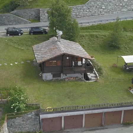 Chalet Rosso 38 Chalet Pila (Valle d'Aosta)